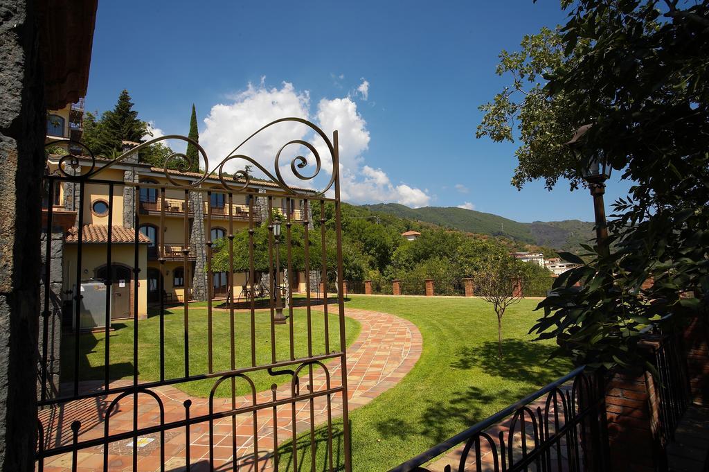Airone Wellness Hotel Zafferana Etnea Exteriör bild