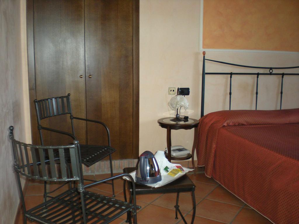 Airone Wellness Hotel Zafferana Etnea Rum bild